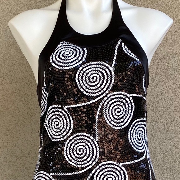 Black/White Circular Sequin Retro Bodycon Dress - Picture 3 of 4